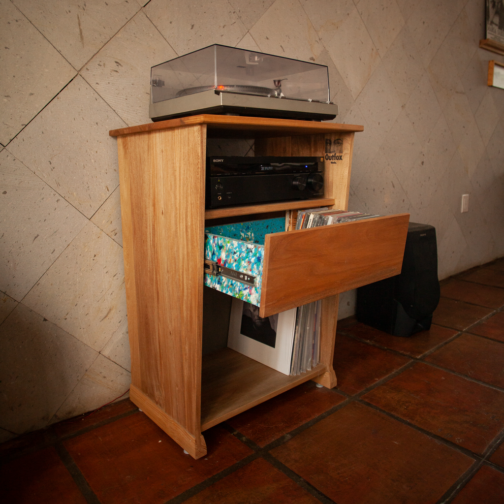 Mueble Premium para Tornamesa y Vinilos | Sistema "OSO"